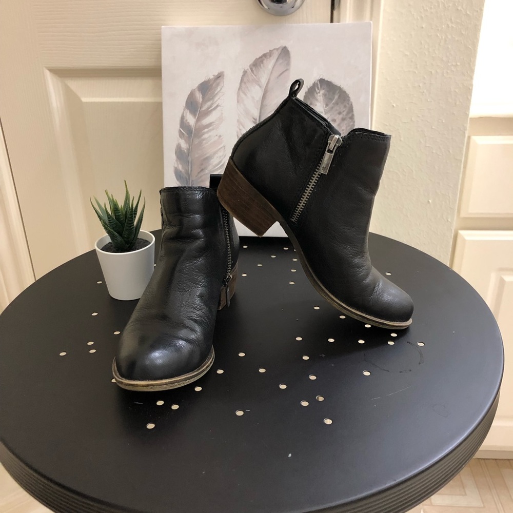 Lucky Brand booties